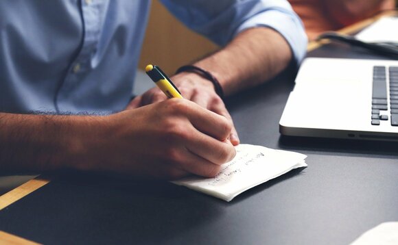 Aon urged public sector schemes to prioritise progression Aon urged public sector schemes to prioritise progression