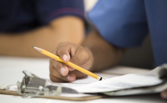 Many professional DB trustees said they do not have the right knowledge for the job. Many professional DB trustees said they do not have the right knowledge for the job.
